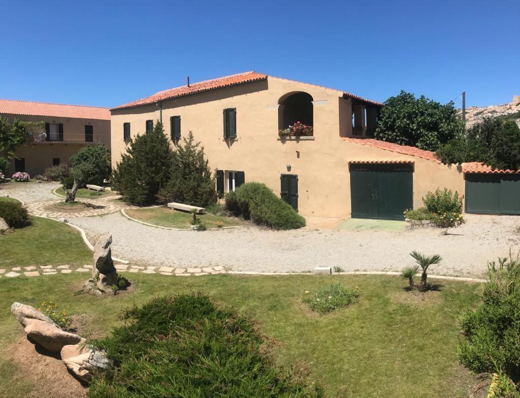 Residence Cala Francese - Case sul mare La Maddalena  Exterior foto