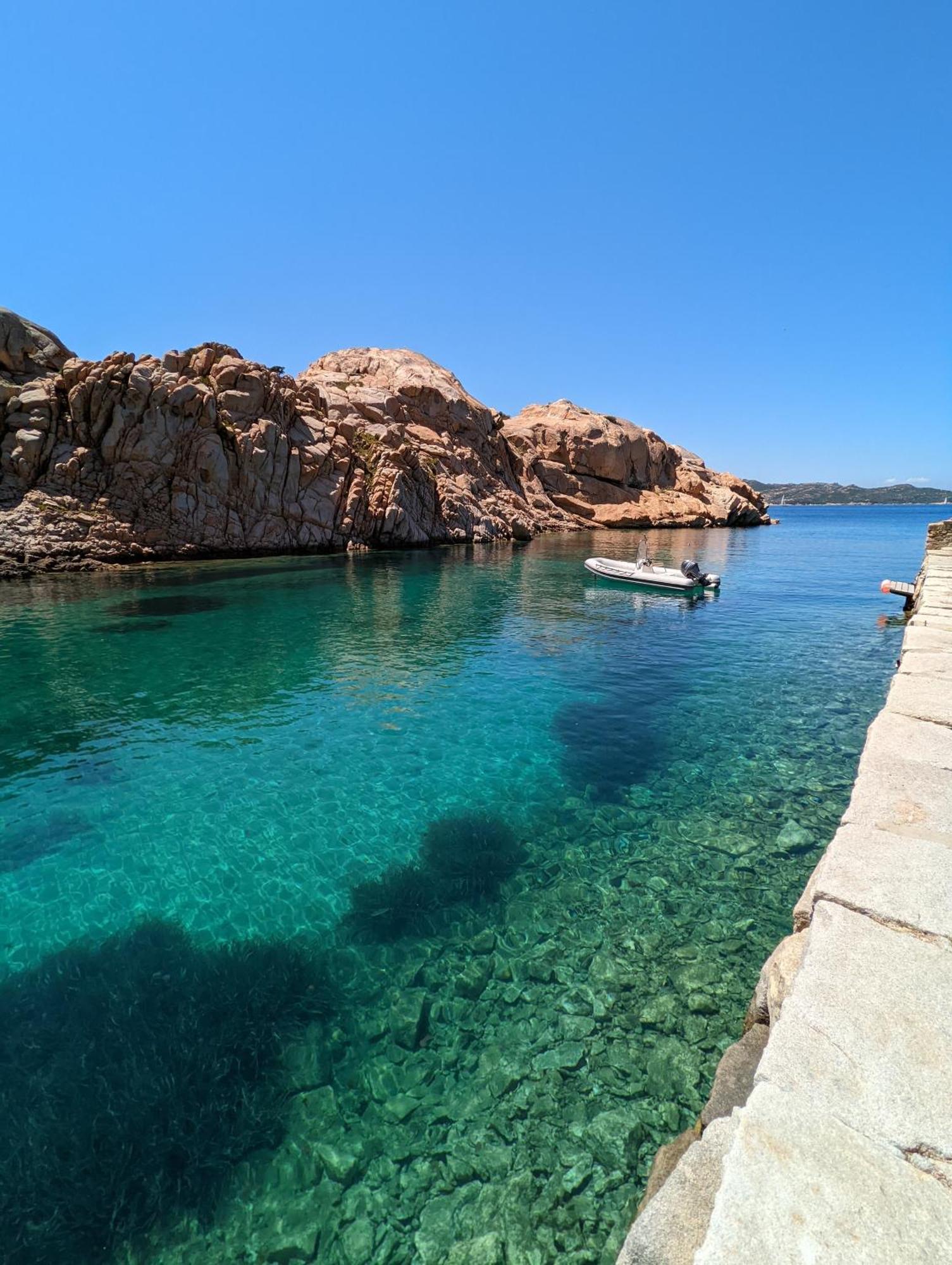Residence Cala Francese - Case sul mare La Maddalena  Exterior foto