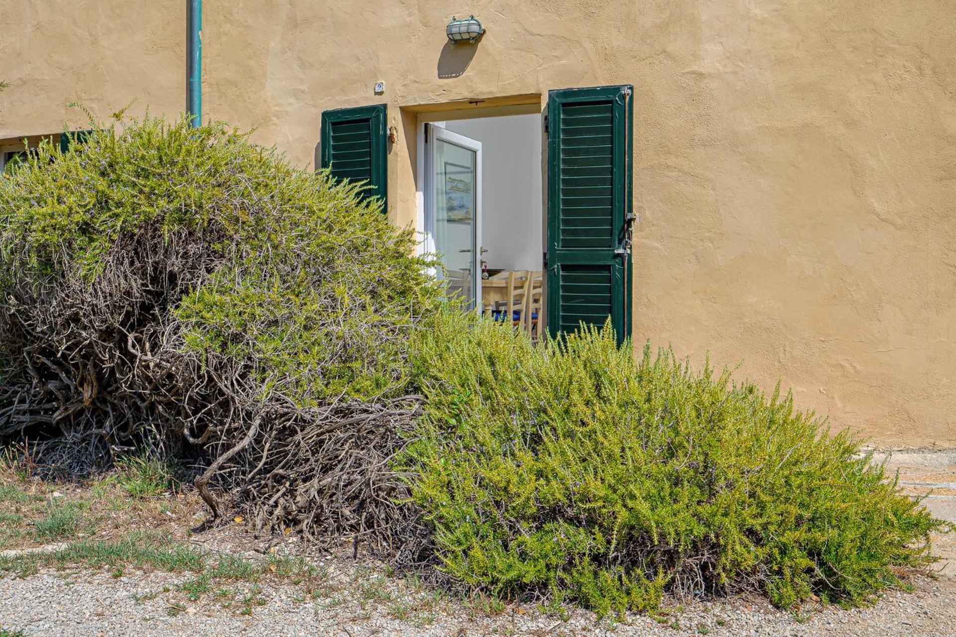 Residence Cala Francese - Case sul mare La Maddalena  Exterior foto